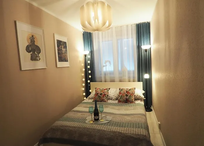 Kghn Apartments Wyszynskiego II